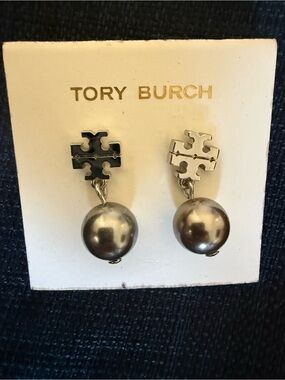 NWE with tags Tory Burch Silver Logo Grey Pearl Drop Earrings